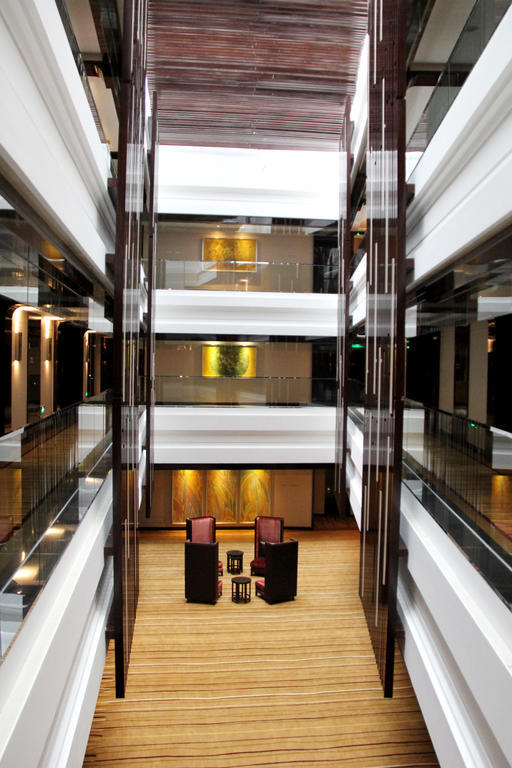 New Century Grand Hotel Nanxun Хучжоу Номер фото